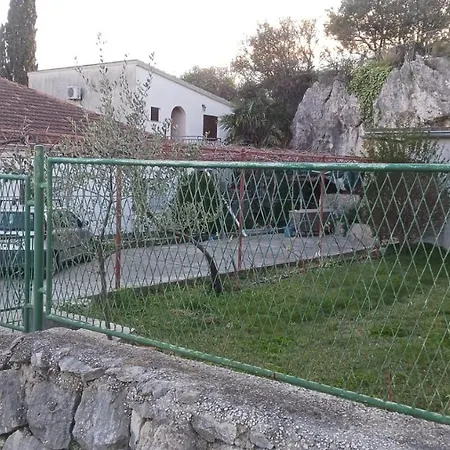 アパート In With Sea View, Balcony, Air Conditioning, W-lan 5055-2 *