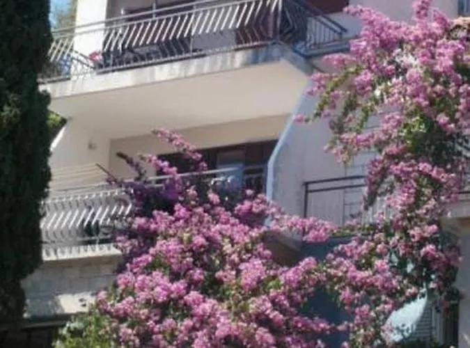 In With Sea View, Balcony, Air Conditioning, W-lan 5055-2 *